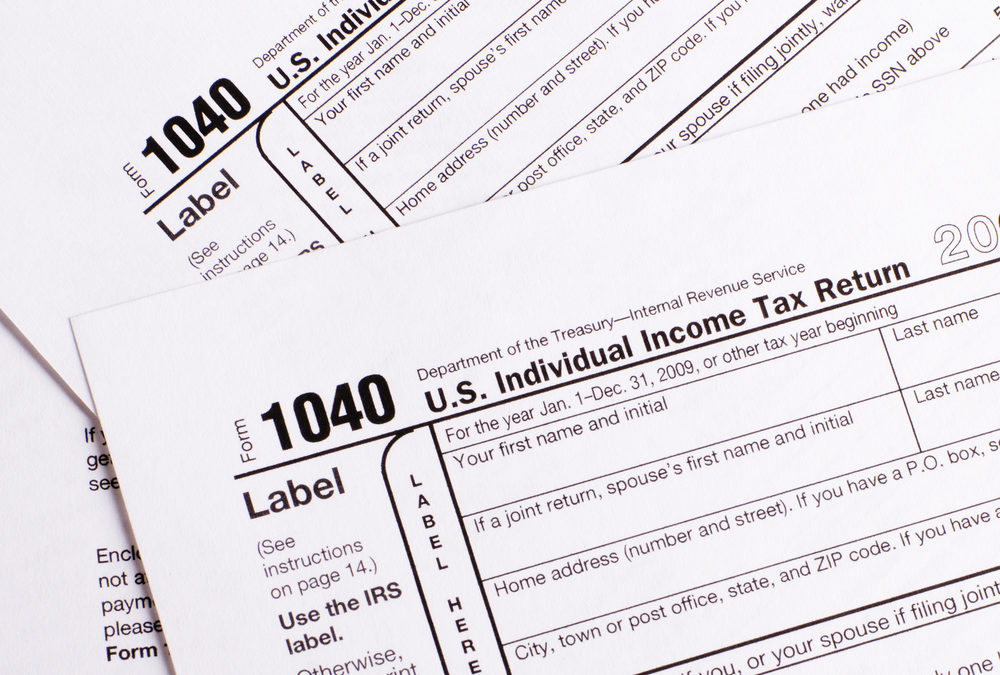 Close-up 1040 tax form